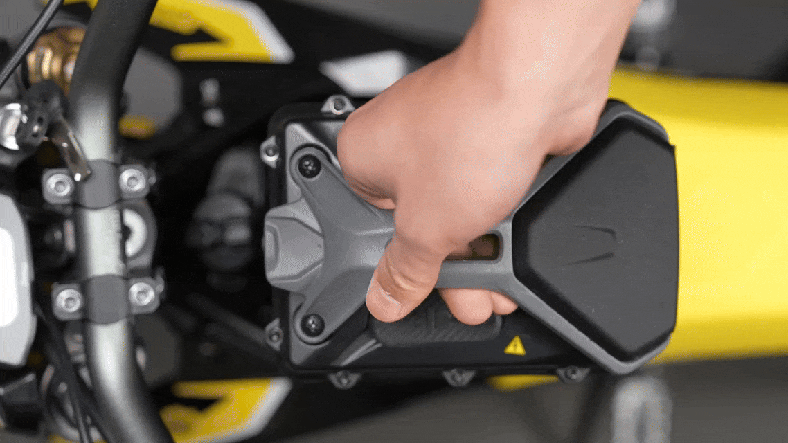 how_to_install_the_Surron_HyperBee_Lighweight_Electric_Motorcycle_battery